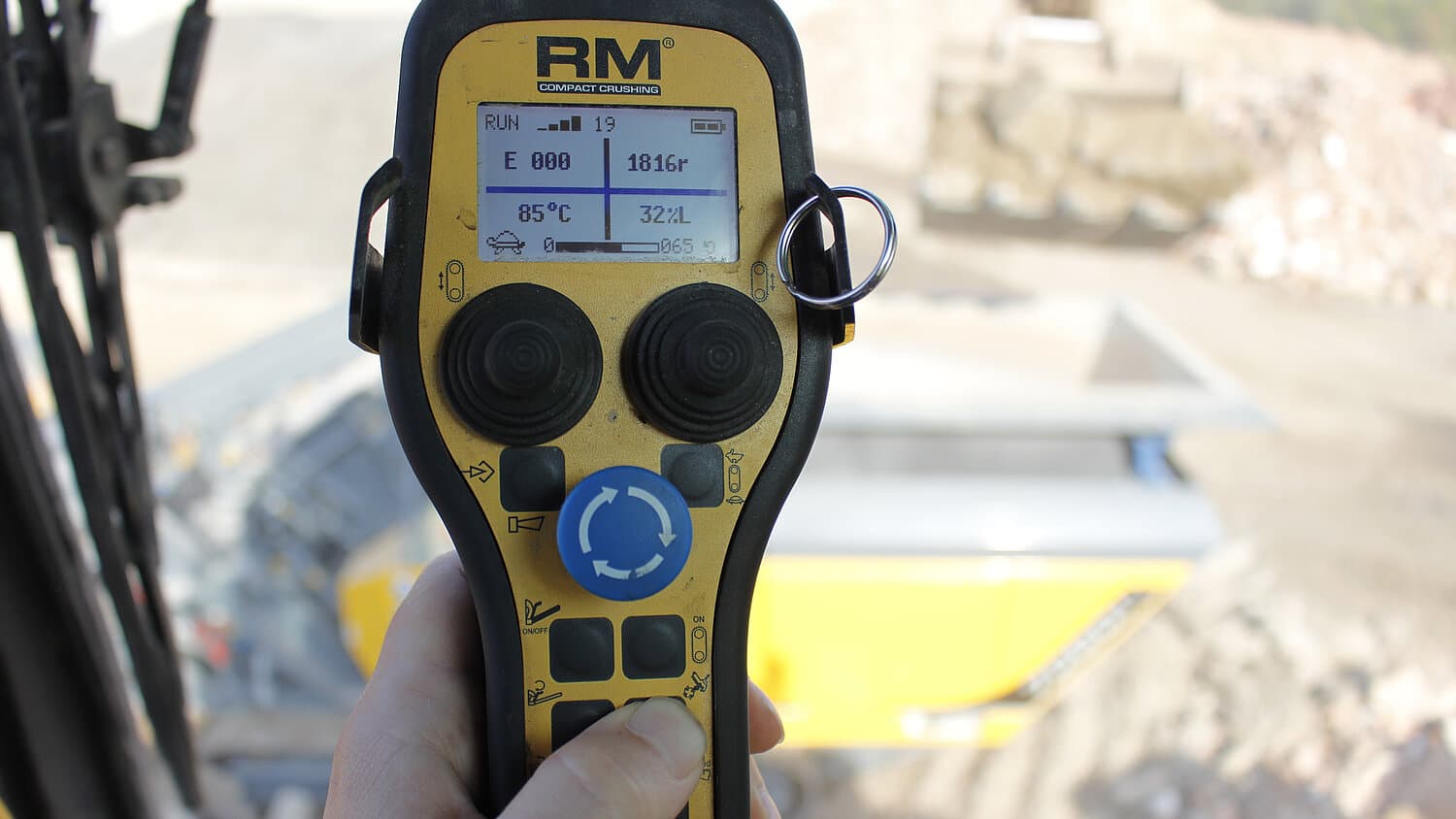 RM 70GO! 2.0 being operated by radio remote control